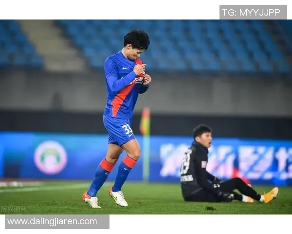 汪海健精彩破门助力上海申花赢得关键比赛胜利 汪海健精彩破门助力上海申花赢得关键比赛胜利