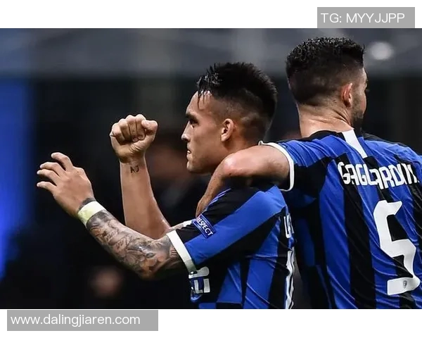 多特大胜弗赖堡，稳固欧冠资格，联赛收官气势如虹