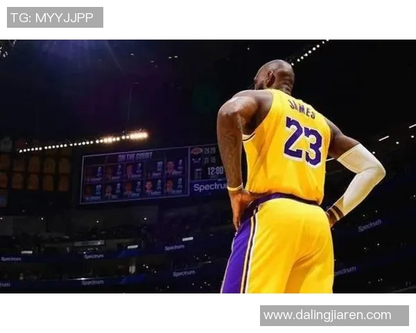 湖人客场击败奇才,詹姆斯全场28投19中拿下全队最高33分 湖人客场击败奇才,詹姆斯全场28投19中拿下全队最高33分