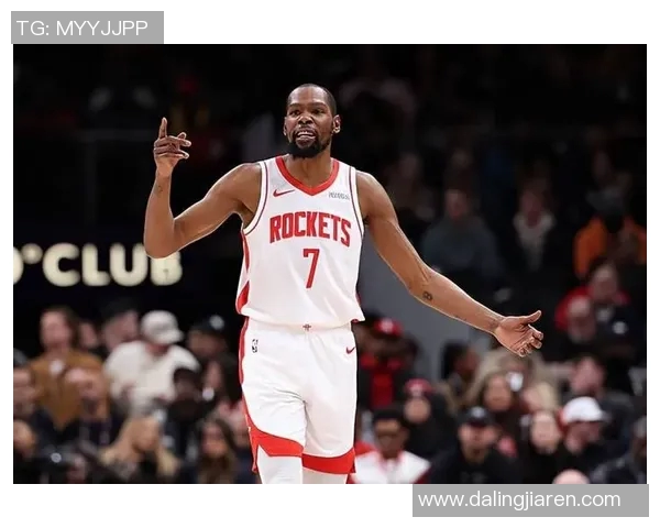 火箭队锋线球员备战新赛季，势如破竹