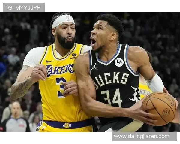 雄鹿组建新赛季高薪三双组合，冲击总冠军梦